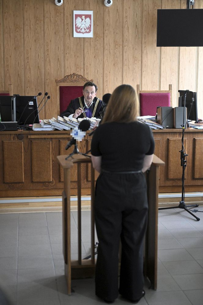 Łukasz Ż. urządził masakrę na Łazienkowskiej. Była dziewczyna Paulina K. zeznaje przed sądem