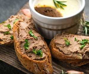 Zamiast piec, smażę na patelni jak Tomek Strzelczyk. Jego przepis jest genialny 