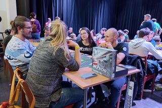 MOK w Lesznie pęka w szwach! Tłumy na Festiwalu Gier Planszowych „Twoja Tura” 