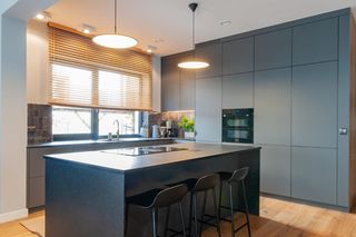 Wyspa kuchenna wykonana przez Murator Furniture