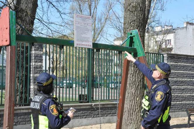 Groza na placach zabaw: Konieczna była interwencja Straży Miejskiej! 