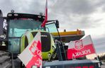 Rolnicy wyszli na ulice. Rozpoczął się protest w woj. łódzkim. „Opłacalność jest na krytycznym poziomie”