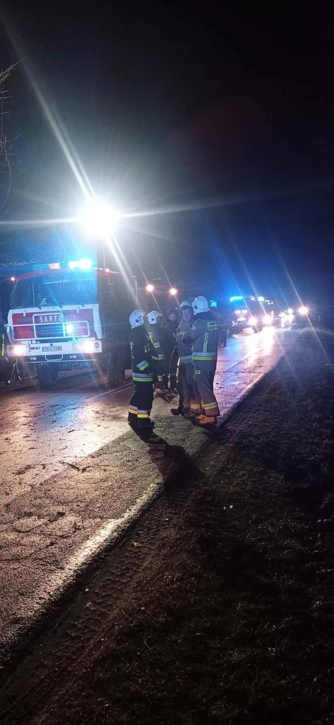 Tragiczny wypadek. Nie zyje 16-latka, jej koledzy walczą o życie