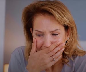 Cihan mówi Zeynep, że to Bulent jest jej ojcem.