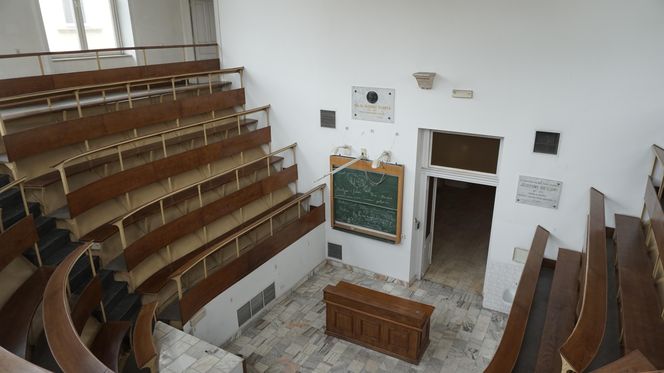 Szpital Uniwersytecki przy ul. Kopernika w Krakowie - XIX wieczna aula