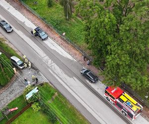 Samochód w rowie, kolizja na DK2