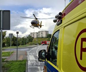 Fatalny wypadek na ulicach Gdyni! Kierowca wjechał chodnik i potrącił trzy osoby [ZDJĘCIA].