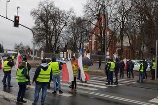 Trwa protest rolników w woj. lubelskim. Blokady są w wielu miejscach w regionie [DUŻO ZDJĘĆ]