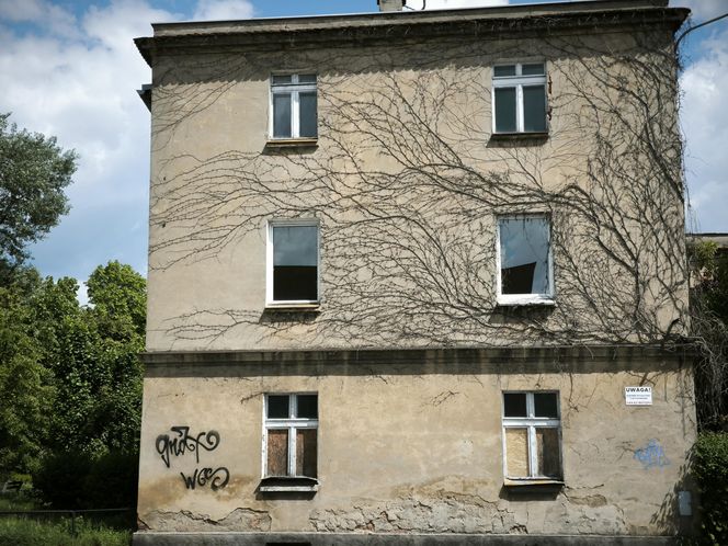Kamienica przy Dąbrowskiego 