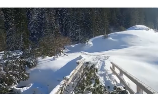 Rejon Morskiego Oka po zejściu lawiny