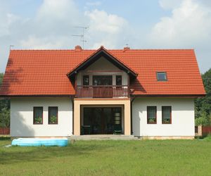 Detal, który ochroni twój dach przed wilgocią. Sprawdź, jak go zamontować