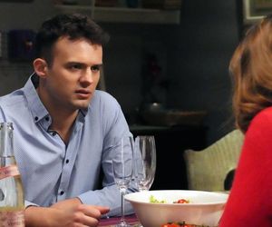 Barwy szczęścia odc. 3219. Asia (Anna Gzyra), Ignacy (Olaf Staszkiewicz)