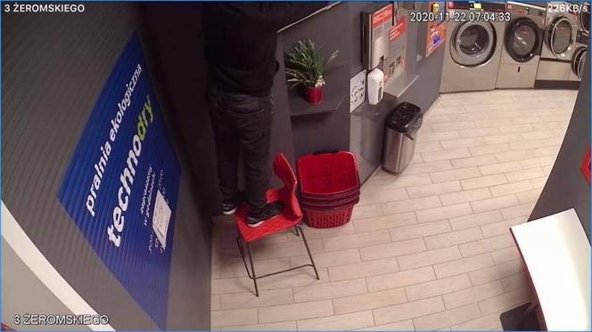 Przychodzą wyprać rzeczy, kradną na potęgę 