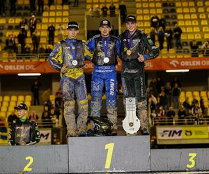 Wiktor Przyjemski mistrzem świata juniorów. Finał SGP2 na Motoarenie w Toruniu - zdjęcia z imprezy