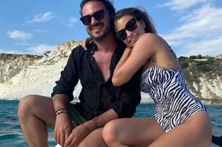 Julia Wieniawa  ćwiczy na mokro