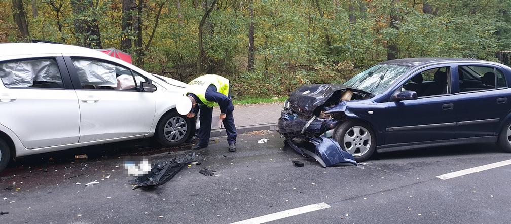 Śmierć na drodze pod Włocławkiem. Trwa śledztwo policji