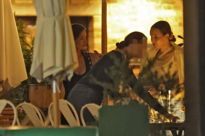 Marina Łuczenko-Szczęsna i Natalia Szroeder imprezują