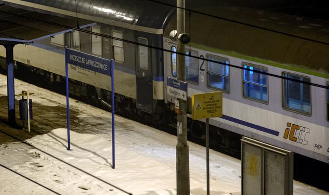 POCIĄG PKP INTERCITY