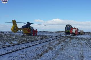 Wincentów. Tragedia na niestrzeżonym przejeździe kolejowym! Nie żyje 40-letni kierowca [ZDJĘCIA]