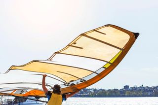 Dramat nad Zatoką Pucką. Nie żyje 59-letni kitesurfer