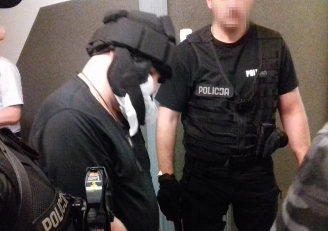 Gruzin przesłuchiwany jest z udziałem tłumacza i w obecności pełnomocnika zamordowanej kobiety