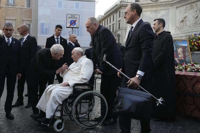  Płaczący papież wczoraj gdy mówił o Ukrainie