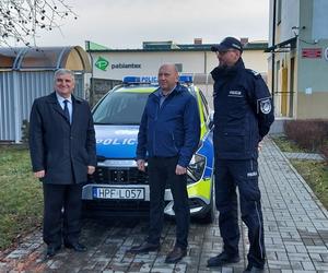 Policjanci z Ksawerowa mają nowy radiowóz