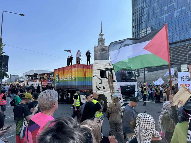 Parada Równości w Warszawie zablokowana. Szokujące sceny.