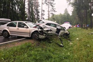 Deszcz napsuł krwi kierowcom w Olsztynie! Dwa groźne wypadki! [ZDJĘCIA]