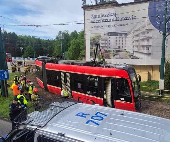 W Katowicach wykoleił się tramwaj. Jest wielu rannych