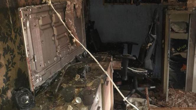 Potężny pożar domu w Kończewicach pod Toruniem. Ruszyła zbiórka dla rodziny pani Lidii