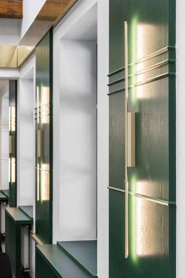 Wnętrze dworca w Zakopanem