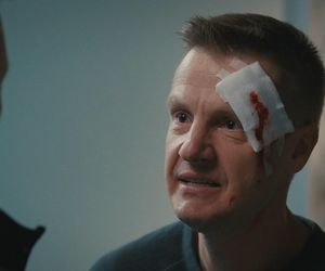 M jak miłość odc. 1876. Paweł (Rafał Mroczek), Artur Rogowski (Robert Moskwa)