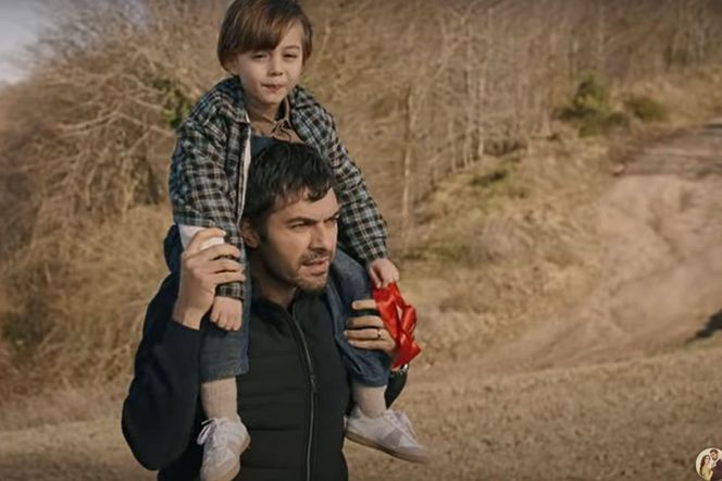 Halil z synkiem na Wichrowym wzgórzu 