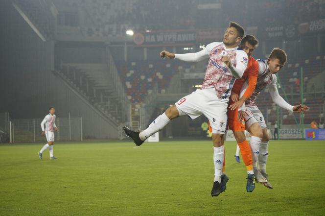 Górnik Zabrze wygrywa u siebie z Zagłębiem Lubin