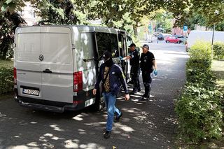 Nożownik z Chorzowa doprowadzony do prokuratury