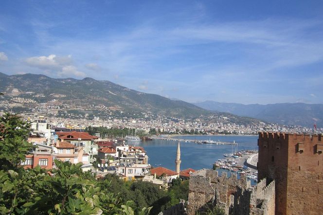 Iran wystrzelił rakietę w kraj NATO?! "Turcja nie była celem"