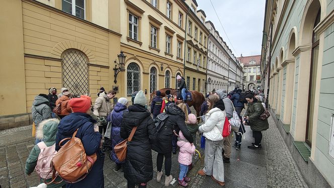 Wrocław gra z WOŚP 2025. „Ta akcja nas wszystkich jednoczy” [ZDJĘCIA]