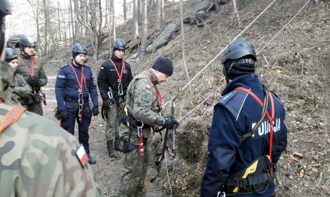 Policjanci Oddziału Prewencji Policji w Łodzi uczestniczyli w szkoleniu poligonowym