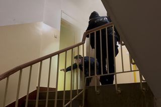 Na Pradze Północ kobieta zapomniała o kuchence i zasnęła. Strażacy uratowali ją w ostatniej chwili