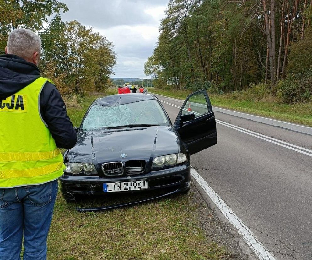 Tragiczny wypadek na Podkarpaciu. Kierowca BMW wyprzedzał, nie żyje rowerzysta