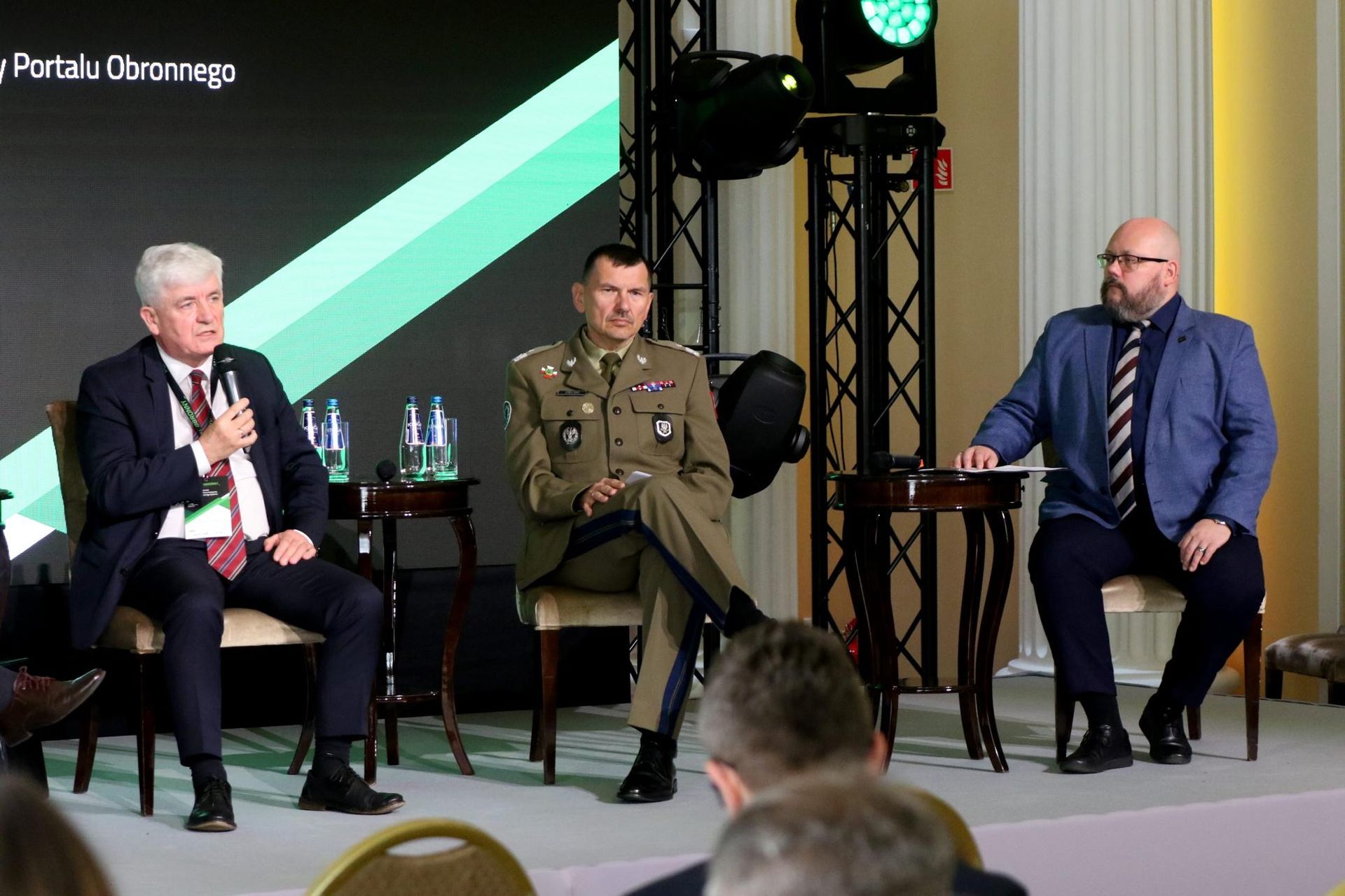 Konferencja „Bezpieczeństwo ludności i ochrona infrastruktury krytycznej” [RELACJA NA ŻYWO] 