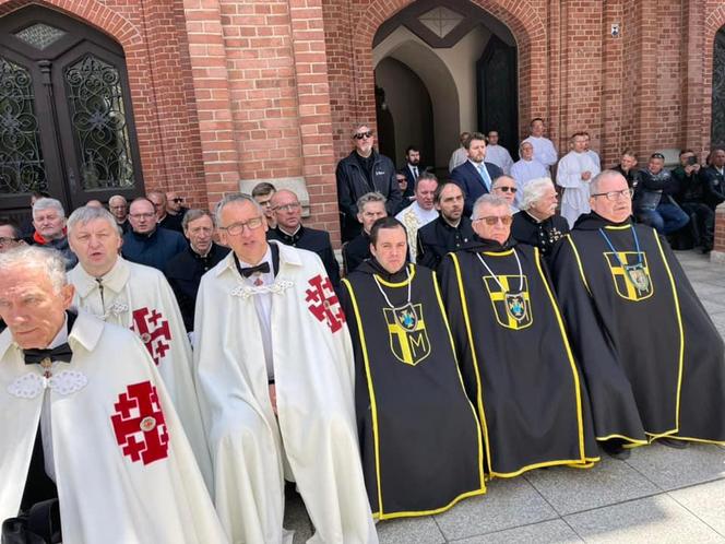 Pielgrzymka mężczyzn do Piekar Śląskich