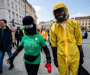 Korowód studentów podczas juwenaliów 2025 w Krakowie