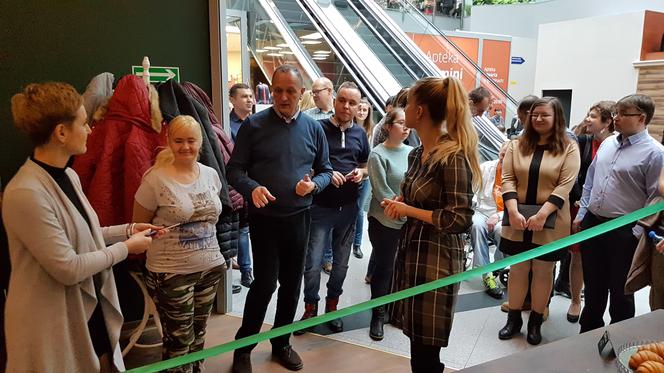 Wstęga przecięta, Cafe Park oficjalnie otwarty!