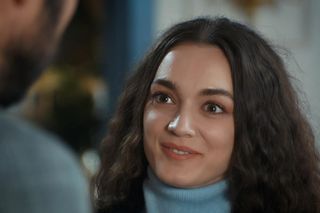 Dziedzictwo, odcinek 670. Nana, Yaman