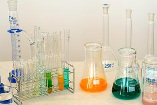 Matura 2022: Chemia na poziomie rozszerzonym. Arkusze CKE z pytaniami i odpowiedziami z chemii