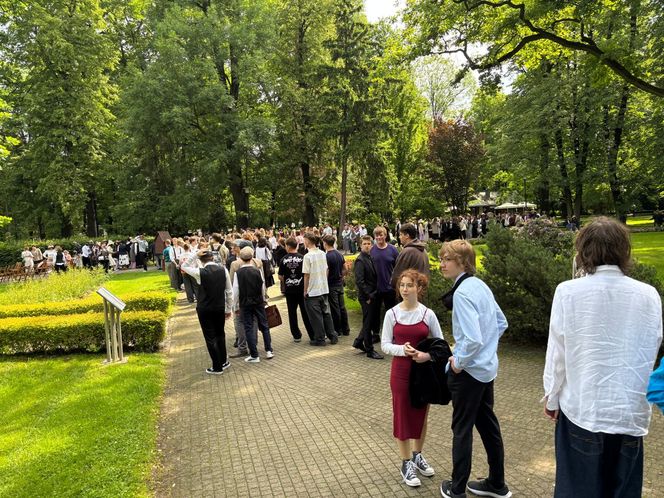 Piknik historyczny II LO w Nowym Sączu 