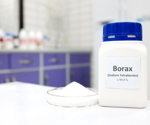 Boraks w domu i w ogrodzie. Sposoby na zastosowanie boraksu 