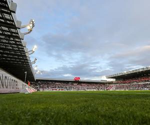 Nowa murawa na stadionie Cracovii. ZIS szuka wykonawcy